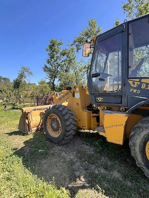 Buldoexcavator VENIERI 9.23