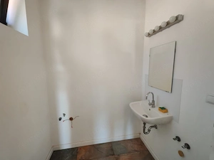 Apartament la casă, curte proprie, zona Gusterita - imagine 5