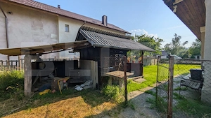 Casă individuala, 75 mp, teren 2180 mp, 2 fronturi stradale, zona Pucioasa - imagine 5