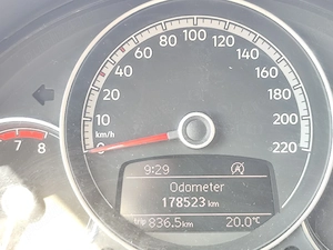 Volkswagen Up 2019 1.0mpi - imagine 5