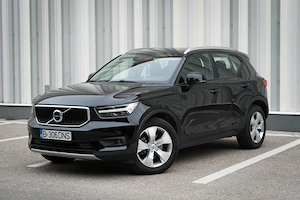 Volvo XC40 B4 AWD Mild Hybrid   197 CP   Momentum Pro - imagine 2