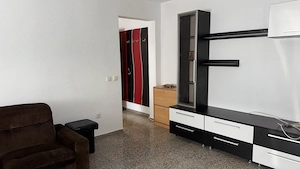 Apartament , 3 Camere , Cetate ,mobilat , utilat 