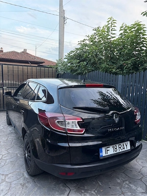 Vând Renault Megane III - imagine 2