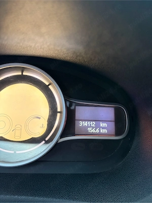 Vând Renault Megane III - imagine 4
