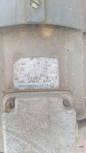 motor electric pt circular la 220 , 1.8 kw  3/000 turatii /minut 50 Hz - imagine 8