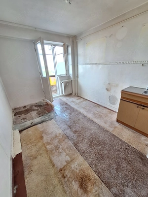 Vanzare apartament 3 camere Micro 18 - imagine 6