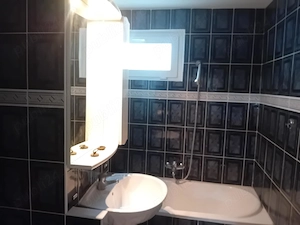 Ap 3 Cam Maratei renovat grădiniță floare de colt 80mp.parter inalt balcon centrala termopan mobilat - imagine 12