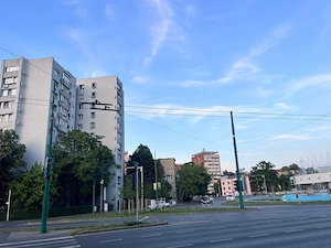Proprietar inchiriez ap.4 camere  ultracentral 