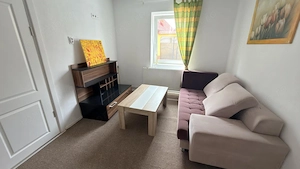 Casa 3 camere la cheie + curte 160mp în Avrig - imagine 2