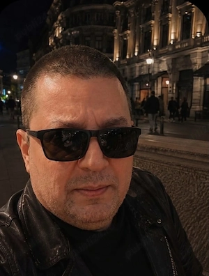 Bărbat serios și realizat, caut o parteneră de viață pentru o relație bazată pe respect și susținere