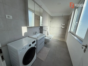 Apartament cu 4 camere dispus pe 3 niveluri - zona Giroc - imagine 4