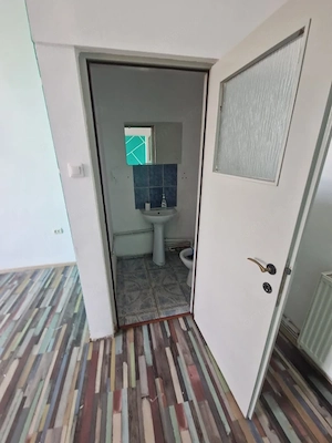 Spatiu de inchiriat in zona Semaforului - imagine 3