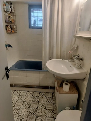 Apartament 3 camere decomandat, Cartier Sărari, zona Spaniei - imagine 9