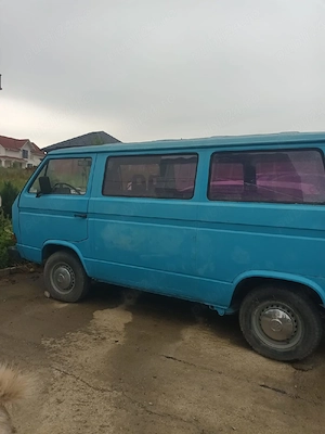 Volkswagen Transporter - imagine 3