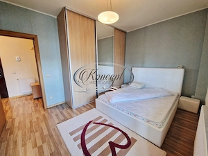 Apartament 2 camere, zona UMF - imagine 6