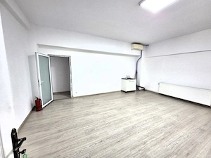Spatiu birou 35 mp zona Broscarie - imagine 2