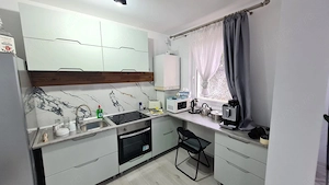 Apartament lux 3 camere la vila in Selimbar - imagine 4