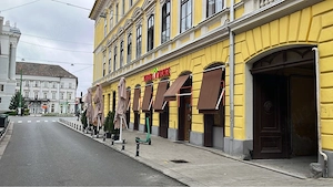 In centrul Aradului dau in chirie apartament cu o camera , baie , bucatarie,pret 180 +120  Garantie. - imagine 2