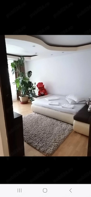 Chirie apartament central 3 camere Curtea de Argeș - imagine 2