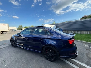 Audi S3 quattro 