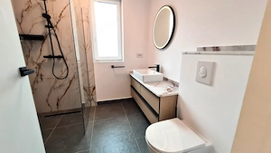Apartament Lux 2 camere Strand - imagine 11