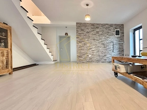 Duplex cu 4 camere si dressing mobilat in Giroc zona Planetelor la asfalt. - imagine 4