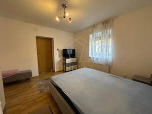 Casă Indiviudala cu 3 camere si 755 mp de teren in Giroc la asfalt. - imagine 2