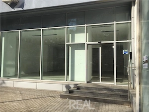 Inchiriere spatiu comercial stradal - 252 mp