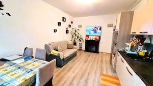 Apartament 3 camere decomandat zona Selimbar - imagine 4