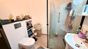 Apartament 3 camere decomandat zona Selimbar - imagine 12
