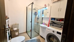 Apartament 3 camere decomandat zona Selimbar - imagine 11