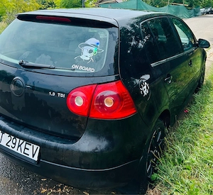 Vând sau schimb Volkswagen Golf 5 1.9 TDI 105 CP | Accept variante cu automată - imagine 2