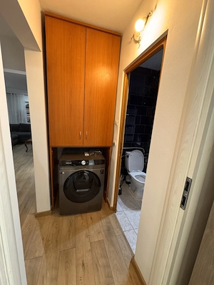 Apartament 4 camere, decomandat, zona Lapus - imagine 8