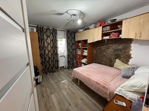 Apartament 4 camere, decomandat, zona Lapus - imagine 10