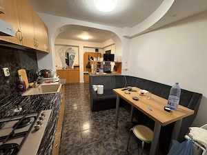 Apartament 4 camere, decomandat, zona Lapus - imagine 14