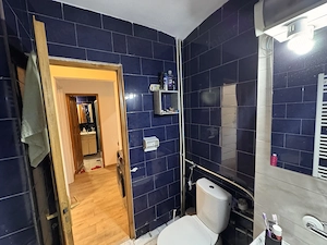 Apartament 4 camere, decomandat, zona Lapus - imagine 17