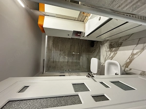 Vand apartament 2 camere decomandat RENOVAT TOTAL BARLAD VASLUI  - imagine 4