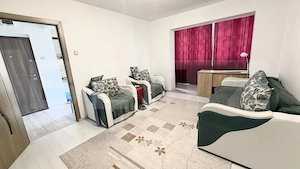 Apartament 2 camere, 48 mp, zona Cetate - imagine 2