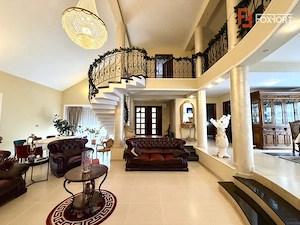 Vila exclusivista de inchiriat - Ideala pentru Locuinta sau Business  - imagine 5