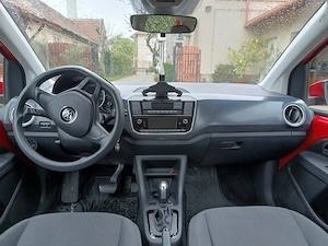 VW e-UP 2023, impecabil, 40000km ,2 seturi de roți complete (vară + iarnă) - imagine 5