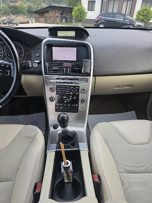Volvo xc60-2010- 4x4 - imagine 5