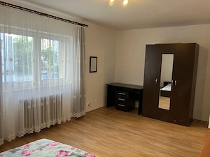 Vand ap. 2 camere pe Calea Dorobantilor