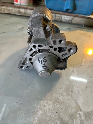 Electromotor Dacia Duster 1,6 benzină  - imagine 5
