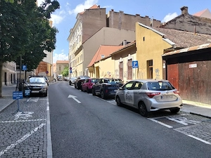 Vând casă 45mp, 2camere bucătărie,baie ,curte de 60mp ,pod cu posibilitate de mansardare .Geamuri la - imagine 8
