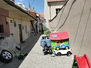 Vând casă 45mp, 2camere bucătărie,baie ,curte de 60mp ,pod cu posibilitate de mansardare .Geamuri la - imagine 4