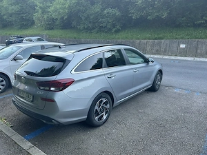Cesionam contract leasing Hyundai i30 Wagon - imagine 4
