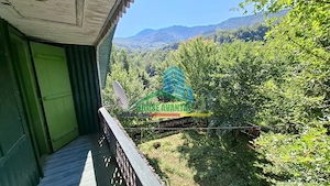 Casă de vacanță, 4 camere, garaj, teren 251 mp– Lepșa, Județul Vrancea - imagine 11