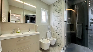 Apartament 4 camere | Centru Sacele | Utilitati incluse - imagine 9