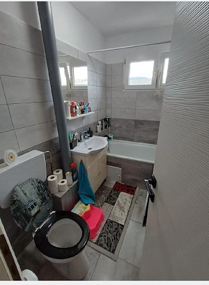 Vand apartament 2 camere - imagine 4