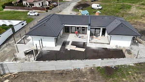 Casa 4 camere + 300mp teren Bavaria Stadt